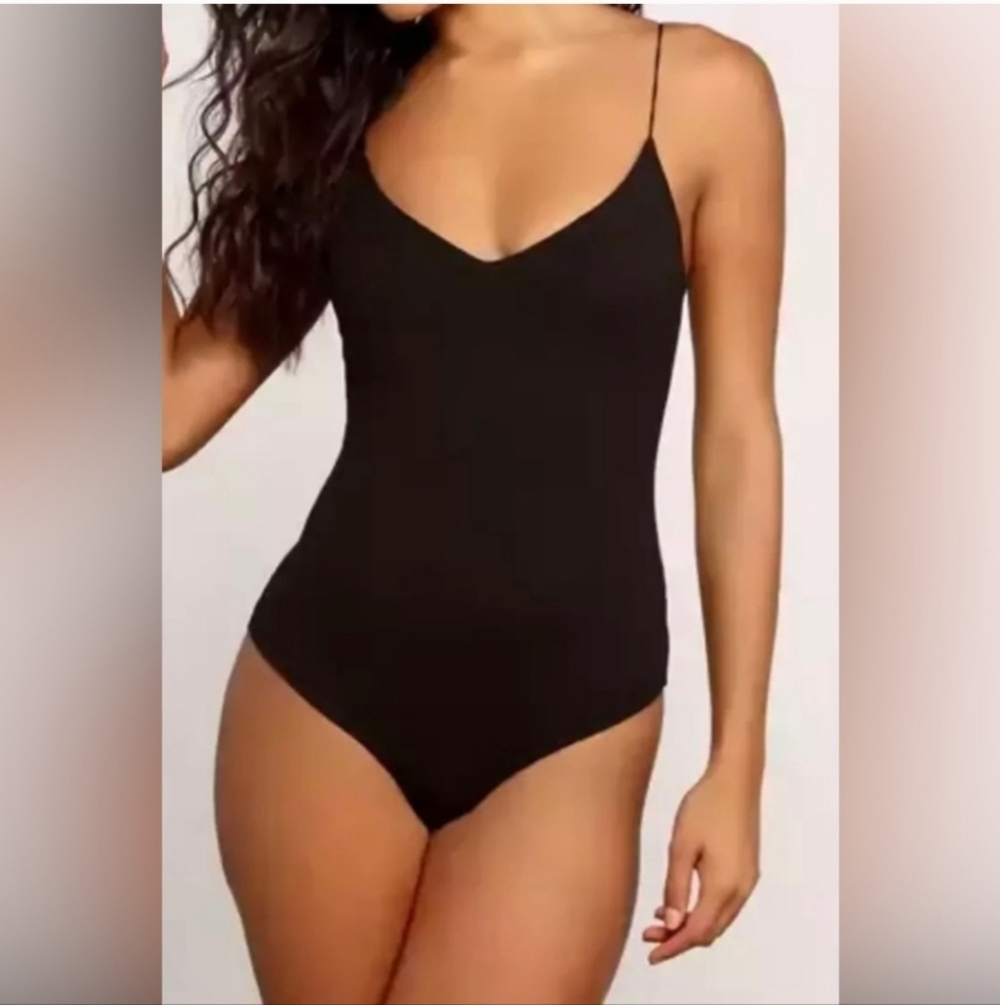 Gaze Chic Black V-Neck Bodysuit Size XS
